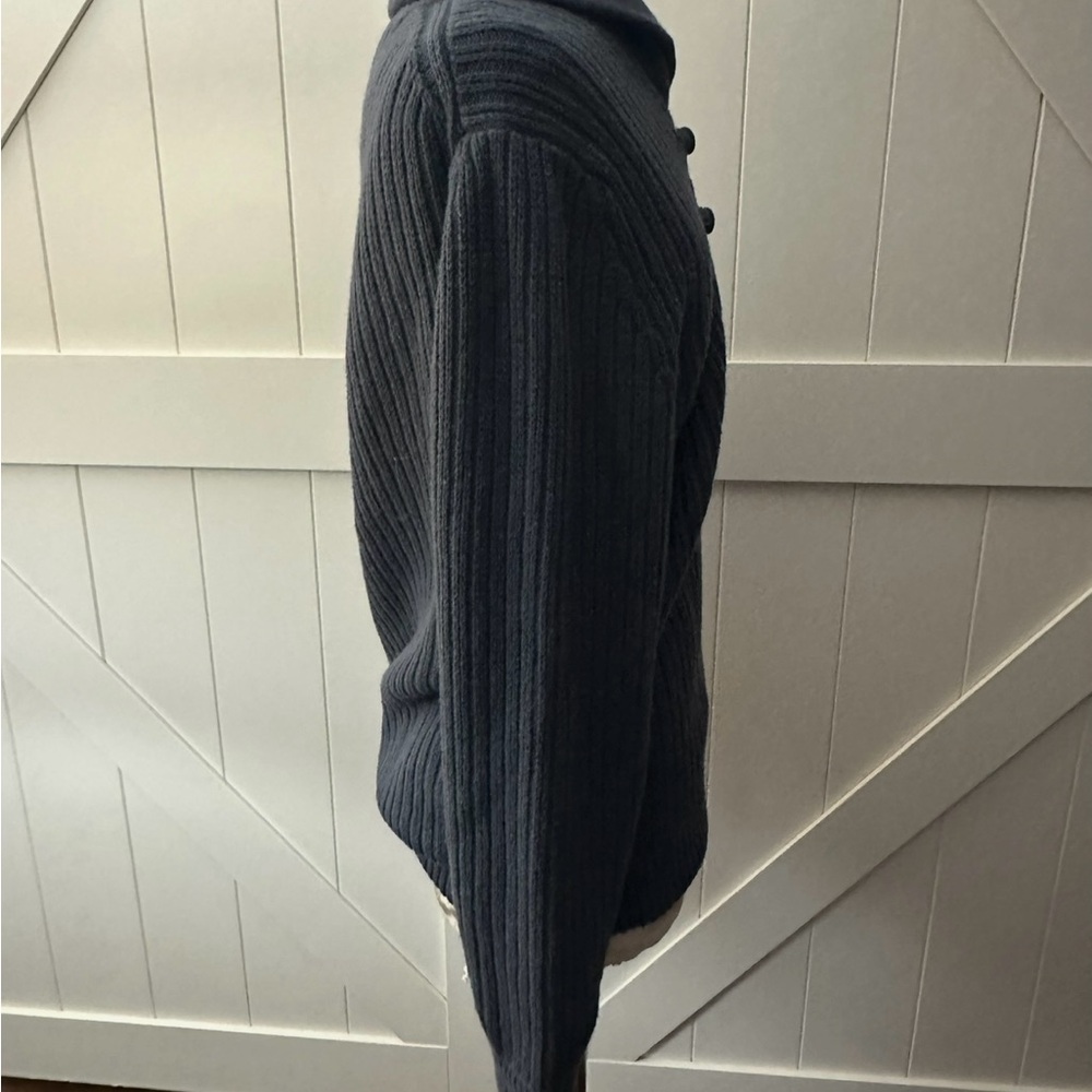Duluth Trading Co Navy Blue Men's Turtleneck Sweater - Picture 3 of 8